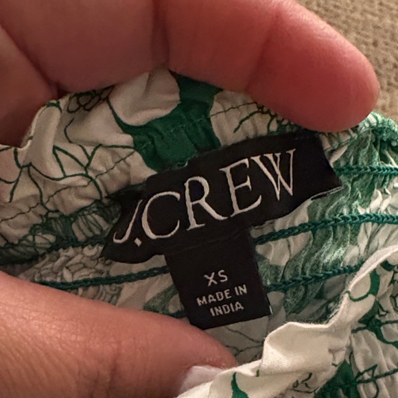 J. Crew Smocked one-shoulder top in Kelly floral Size XS - Picture 2 of 7